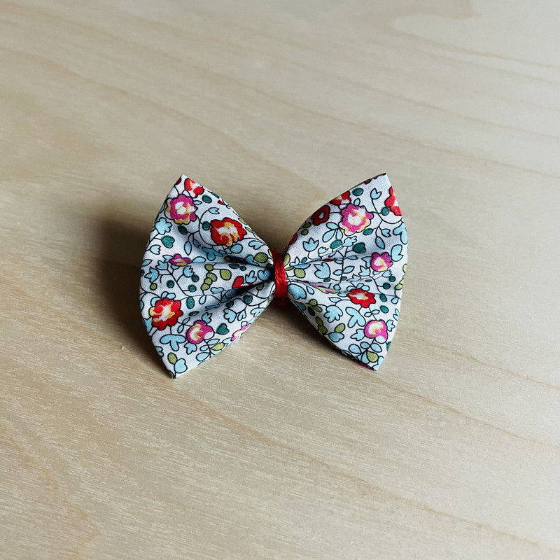 Barrette cheveux fille, blanche, rouge,bleue, liberty, fleurs, printemps, été, pois, jolie Barrette cheveux fille, blanche, rouge,bleue, liberty, fleurs, printemps, été, pois, jolie